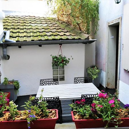 Gite Cote Cour Colmar Exterior foto
